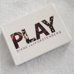 🔥HostPic🔥NWOT DVF DIANE VON  FURSTENBERG cards Games - NEW